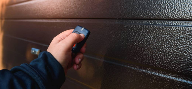 automatic door opener with remote control in Moraga